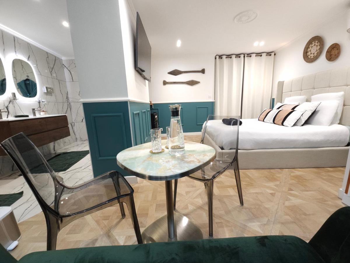La Belle Endormie B&B French Guest House Burdeos Exterior foto
